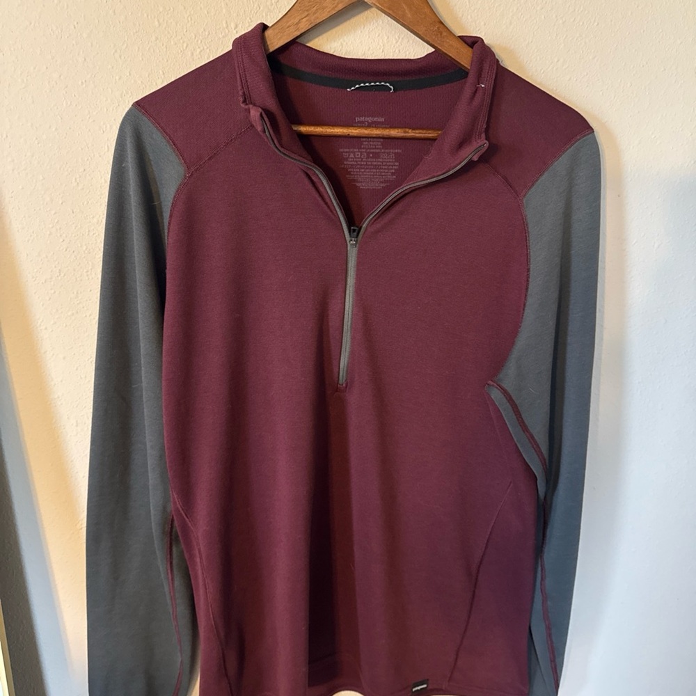 Patagonia Burgundy Pullover